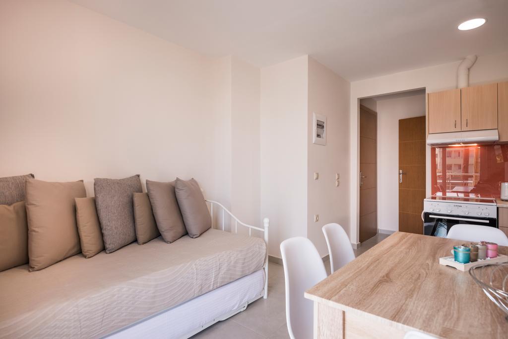 Athina Apartments Near The Sea Platania Platanés Extérieur photo